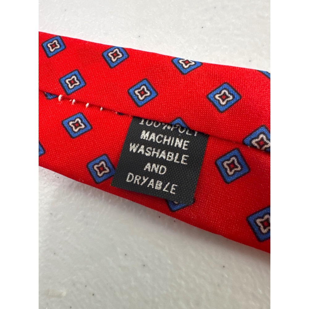 Blair Mens Red Geometric Diamond Pattern Polyester Necktie Machine Washable - Picture 2 of 4